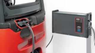 Ricarica batteria al litio Linde Li-ION Ricarica batteria al litio Linde Li-ION