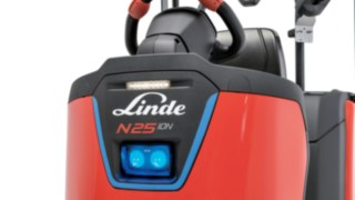 Il BlueSpot™ di Linde Material Handling per i carrelli commissionatori N20