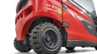 Un chariot élévateur antidéflagrant (ATEX) Linde