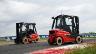 Le H25 et le X25 Linde sur circuit